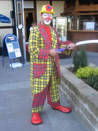 Nico als Clown 5
